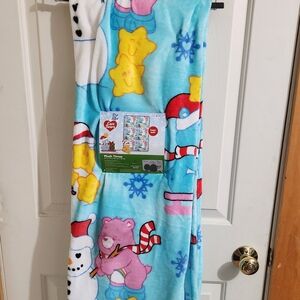 Care Bears Chritmas Throw Blanket 50x70 NWT